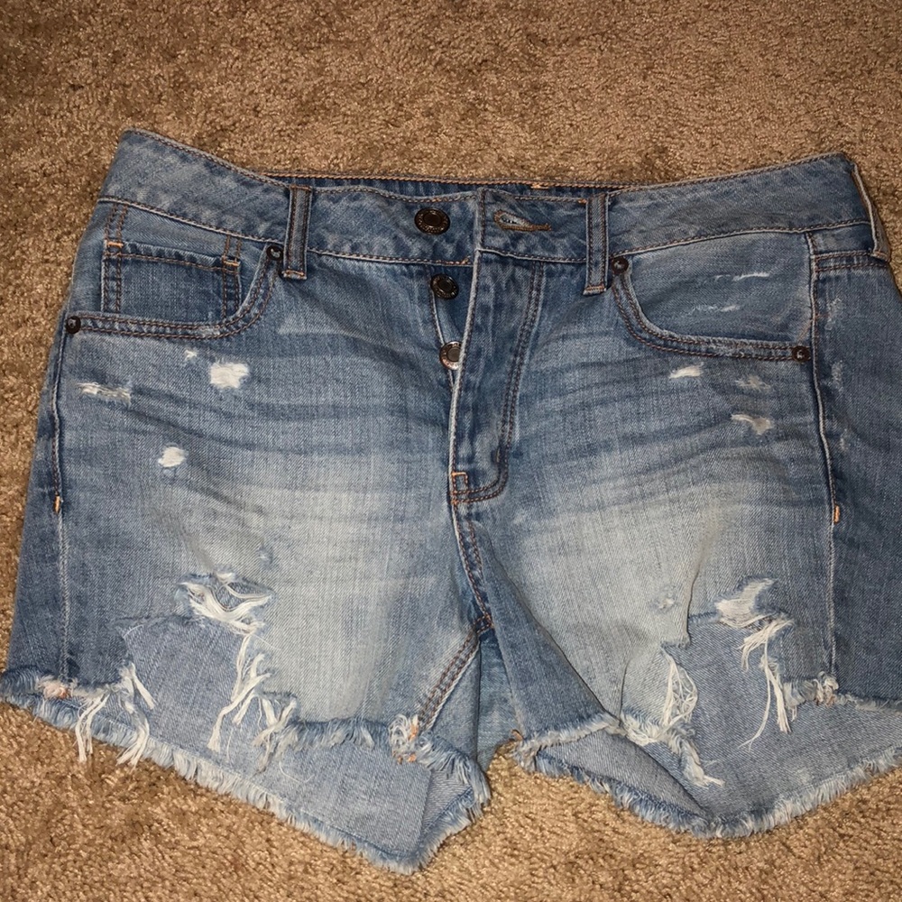 American Eagle distressed denim cutoff shorts